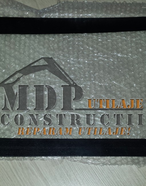 Geam frontal cabina Buldoexcavatoare Case/NewHolland